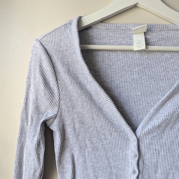 H&M Fitted Rib-knit Cardigan - Picture 3 of 5